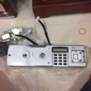 Thợ mở khóa két sắt hết pin không lên điện hư bo mạch điện tử