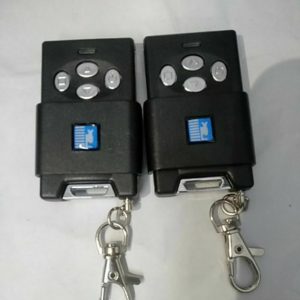 Chìa khóa remote cửa cuốn Austdoor 4 nút chính hãng sóng 315 mhz