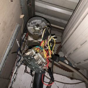 Sửa cửa cuốn bấm xuống được lên không được dừng lại liền Hư khởi động từ Sửa cửa cuốn bấm xuống được lên không được dừng lại liền Hư khởi động từ
