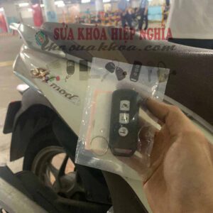 lam-chia-khoa-smartkey-xe-sh-mode-bao-nhieu-tien