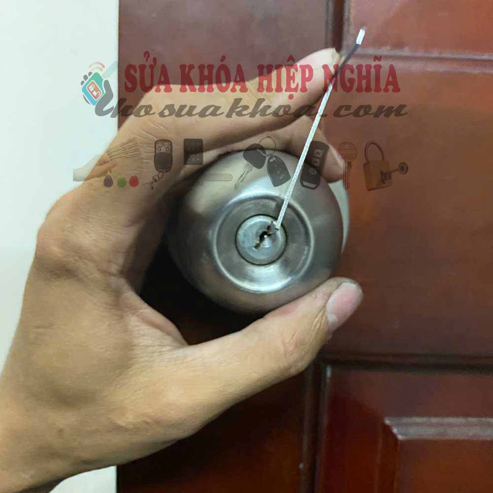 Thợ mở khóa tay nắm tròn Ben-hur đài loan 3 mương xéo, 5 mương gỗ